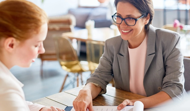 Ocena pracownika - co to? Przewodnik po celach, metodach i pułapkach