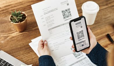 Faktura online - czym jest, jak działa i dlaczego to przyszłość biznesu w Polsce?