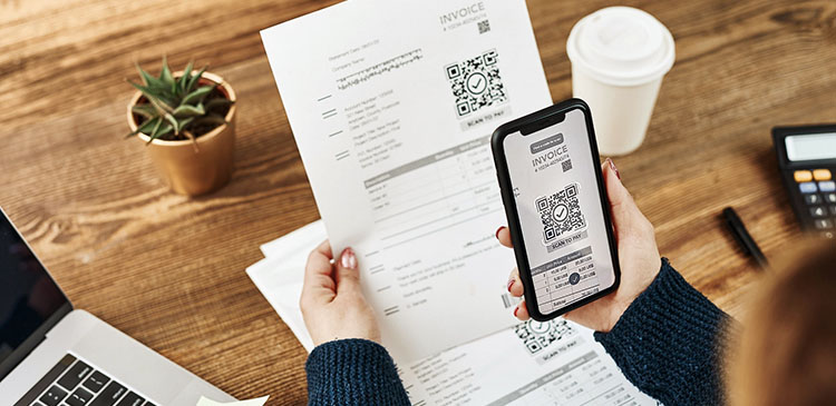 Faktura online - czym jest, jak działa i dlaczego to przyszłość biznesu w Polsce?