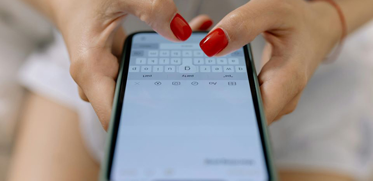 Jak odzyskać usunięte SMS? Kompleksowy przewodnik po przywracaniu wiadomości