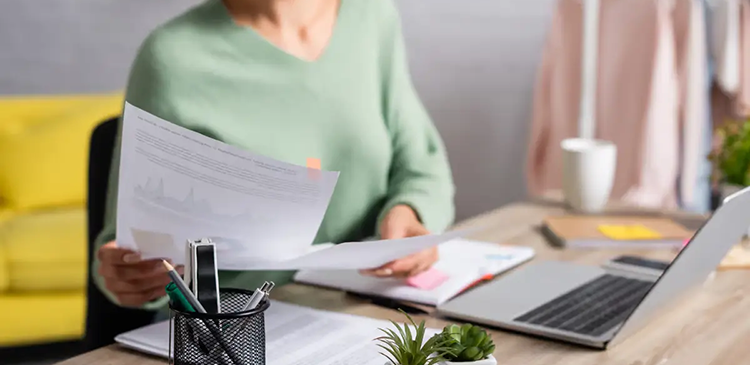 Jak zarabiać w internecie? Przewodnik po sprawdzonych sposobach na dochód online