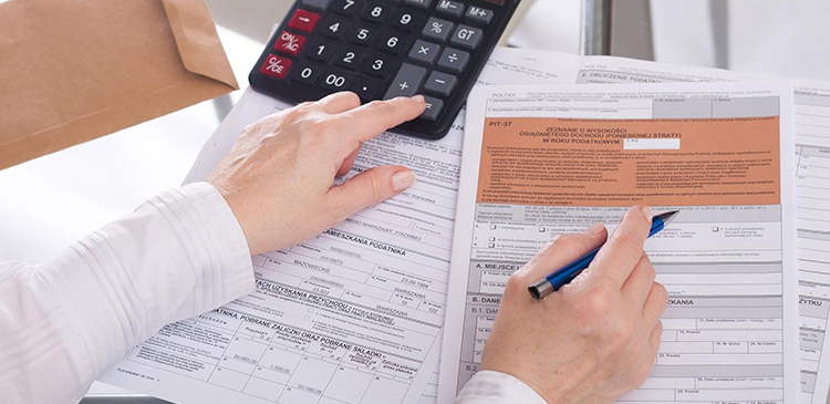 Podatek dochodowy - Twój przewodnik po PIT i CIT w Polsce