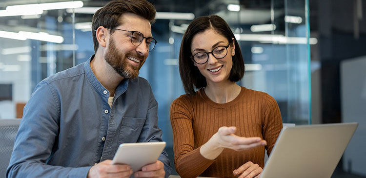 Praca B2B - co to? wszystko, co musisz wiedzieć o współpracy między firmami