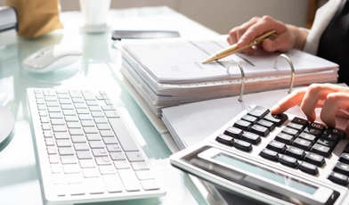 Prowadzenie księgowości - co to właściwie jest i jak się tym zająć? Poradnik