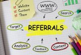 Referral - co to jest? Przewodnik po marketingu poleceń