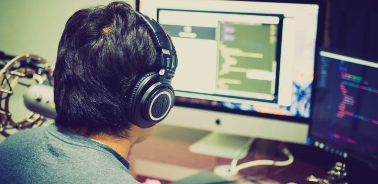 Tworzenie stron internetowych - na czym polega? Kompletny przewodnik po procesie