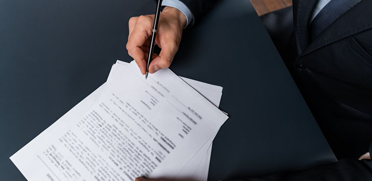 Umowa o zlecenie - co to, kiedy ją zastosować i jakie masz prawa? Poradnik