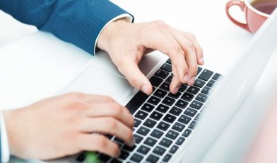 E-mikrofirma - co to? Uprość rozliczenia z bezpłatną aplikacją od Ministerstwa Finansów