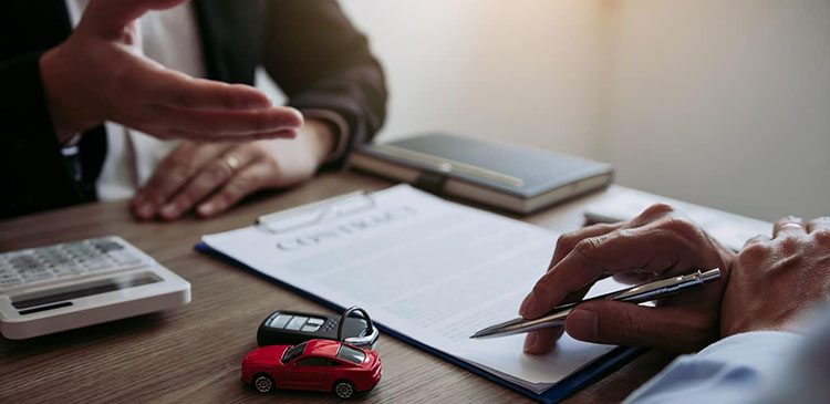 Leasing finansowy a operacyjny - kluczowe różnice i który wybrać dla Twojej firmy