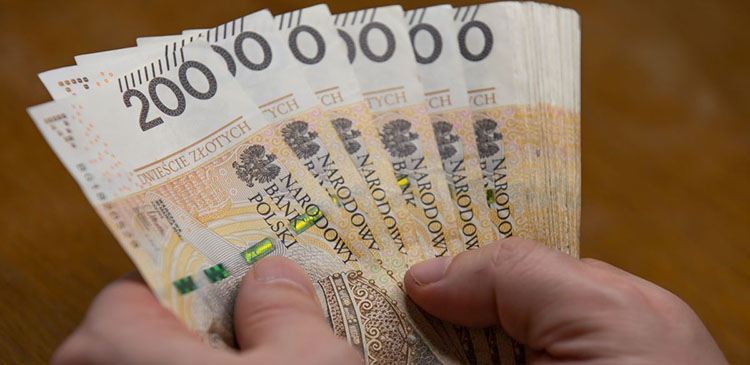 Najniższa krajowa do ręki - ile zarobisz netto i co wpływa na Twoją pensję? Przewodnik