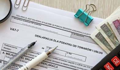 Podatnik VAT - kim jest, jakie ma obowiązki i korzyści? Kompletny przewodnik
