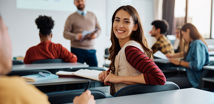 Status studenta - co warto wiedzieć o prawach, obowiązkach i przywilejach w Polsce? Przewodnik
