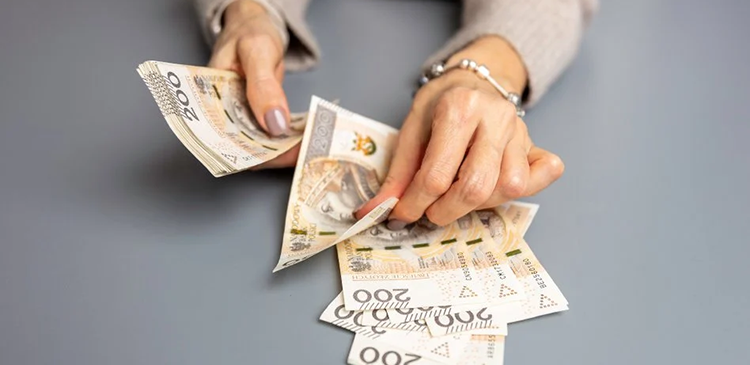 Świadczenie urlopowe - co to jest i jak je otrzymać? Poradnik dla pracowników