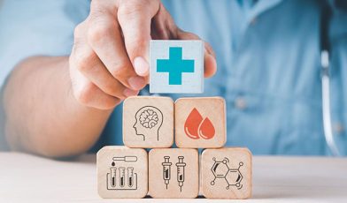 Ubezpieczenie chorobowe - co to jest, jak działa i komu przysługuje? Poradnik