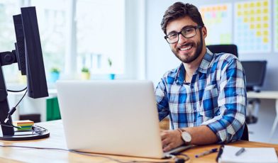 Umowa na czas nieokreślony - co musisz o niej wiedzieć w polskim prawie pracy? Poradnik