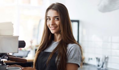 Umowa zlecenie dla studenta - jakie są jej kluczowe cechy, wady i korzyści? Przewodnik