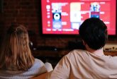 Ile kosztuje reklama w TV? Kompleksowy przewodnik po cenach i strategiach w Polsce