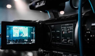 Reklama w telewizji - jak działa i jakie są jej rodzaje? Kompletny przewodnik