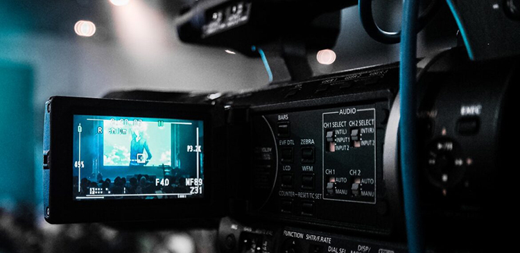 Reklama w telewizji - jak działa i jakie są jej rodzaje? Kompletny przewodnik