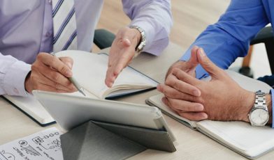 Consulting - czym jest, jak działa doradztwo biznesowe i jak wygląda nowoczesny proces doradczy? Przewodnik