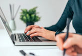 Migracja strony internetowej - jak ją bezpiecznie wykonać? Kompletny poradnik