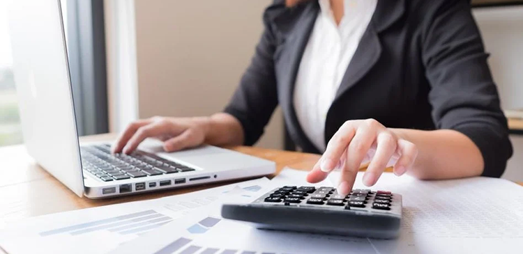 Finansowanie zewnętrzne - czym jest i jak wpływa na rozwój firmy? Poradnik