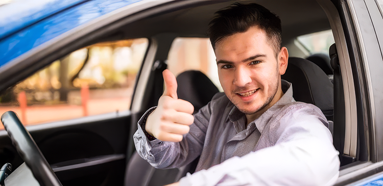 Pracownik mobilny - kim jest i jak rozliczać jego czas pracy? Poradnik