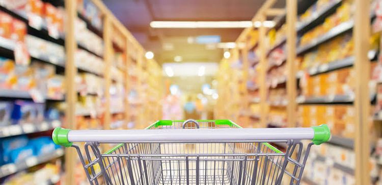Sprzedaż tradycyjna - czym jest, jak działa i dlaczego wciąż dominuje nad e-commerce? Przewodnik