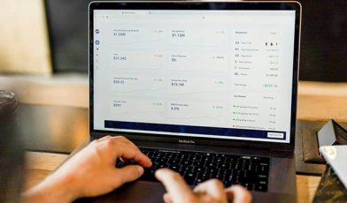 Digital dropshipping - co to jest, na czym polega i jak sprzedawać produkty cyfrowe w e-commerce? Poradnik