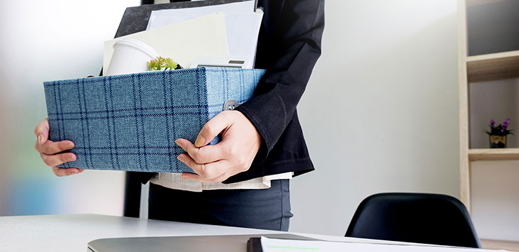 Offboarding - co to jest i jak sprawnie przeprowadzić profesjonalne rozstanie z pracownikiem? Poradnik