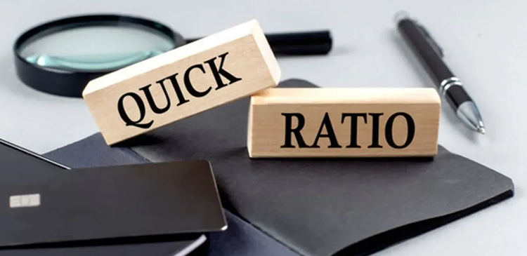 Quick ratio - czym jest w finansach firmy? Wzór, normy i interpretacja wskaźnika szybkiej płynności