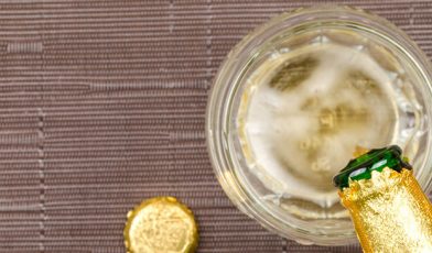 Reklama alkoholu - czym jest w marketingu, jak działa i co na to prawo? Kompleksowy przewodnik