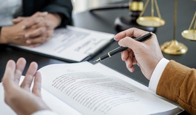 Sukcesja w firmie rodzinnej - czym jest i jak zaplanować przekazanie biznesu kolejnemu pokoleniu? Poradnik