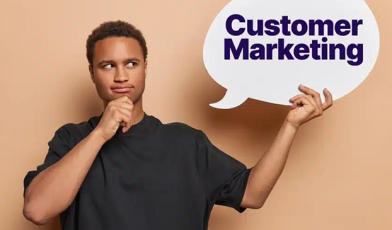 Customer marketing - czym jest, na czym polega i jak go wdrożyć w firmie? Poradnik