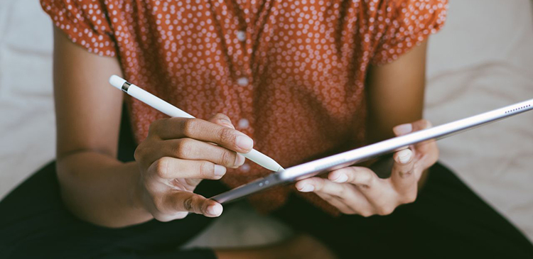 E-book - co to jest i jak stworzyć skuteczny lead magnet? Poradnik