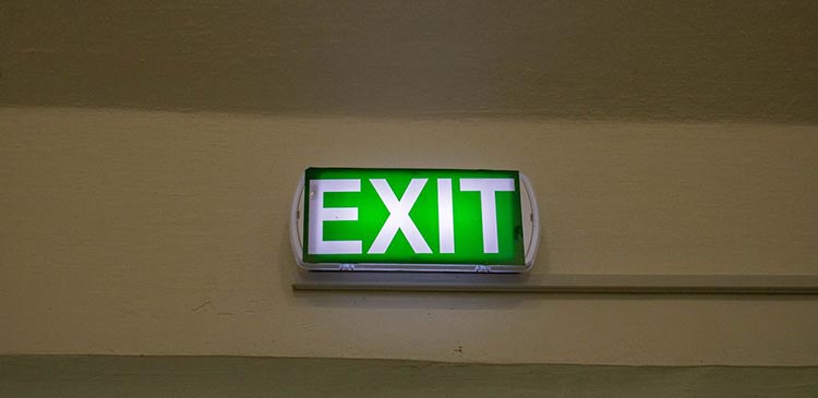 Exit strategy - czym jest i jak zaplanować skuteczne wyjście z firmy? Poradnik