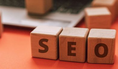 Keyword prominence - czym jest i jak wpływa na efekty pozycjonowania? Poradnik
