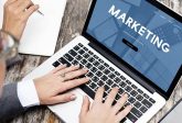 Marketing pośredni - czym jest, jak działa i jakie niesie korzyści dla firmy? Poradnik