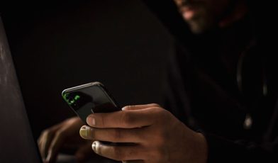 Phishing a spoofing - czym się różnią i jak się przed nimi bronić? Poradnik