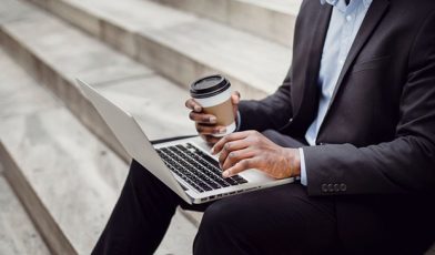 Portale rekrutacyjne - czym są i jak rewolucjonizują pozyskiwanie talentów? Przewodnik
