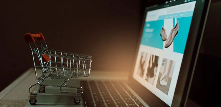 Strona produktu - czym jest w UX i jak zaprojektować kartę produktu, która sprzedaje? Poradnik