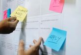 User journey mapping - czym jest i jak stworzyć mapę podróży użytkownika w projektowaniu UX? Przewodnik