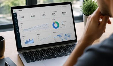 Wskaźniki marketingowe - czym są KPI w marketingu i jak je skutecznie mierzyć? Poradnik